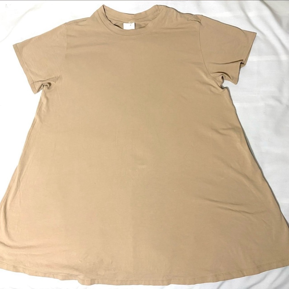 Women's Short-Sleeve A-Line Tunic Top - Beige